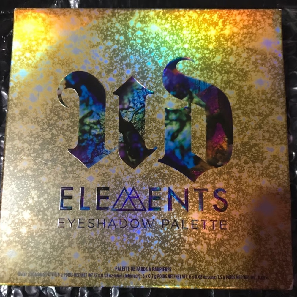 Urban Decay ELEMENTS Eyeshadow pallet